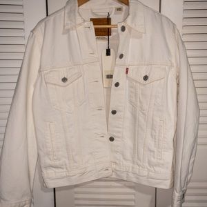 Levi’s premium Ex-boyfriend trucker jacket NWT